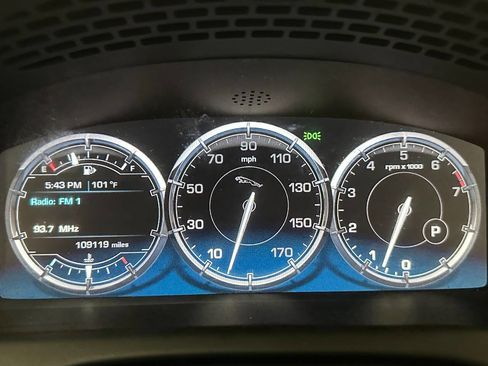 Used 2011 Jaguar XJ image 12