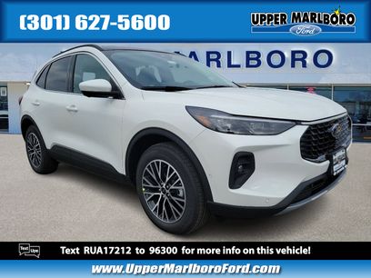 New 2024 Ford Escape SE w/ PHEV Premium Package