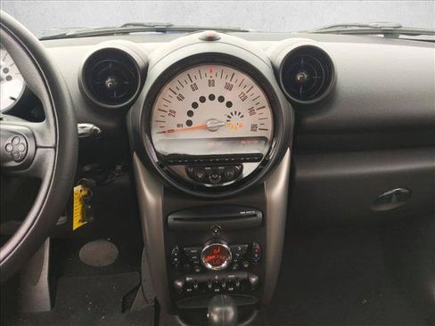 Used 2014 MINI Cooper Countryman FWD image 13