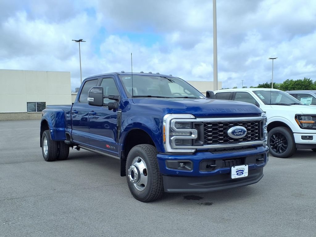 New 2026 Ford F350 Platinum AWD/4WD image 1