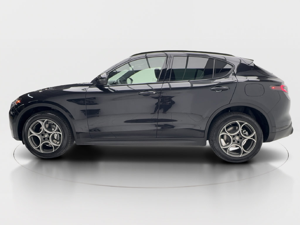 New 2026 Alfa Romeo Stelvio Sprint w/ Convenience Package AWD/4WD image 6