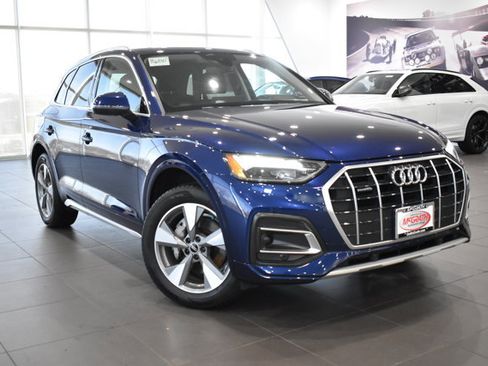 Used 2024 Audi Q5 Premium image 38