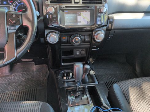 Used 2016 Toyota 4Runner Trail AWD/4WD image 12