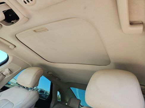 Used 2017 Lincoln MKZ Reserve w/ Luxury Package FWD image 14