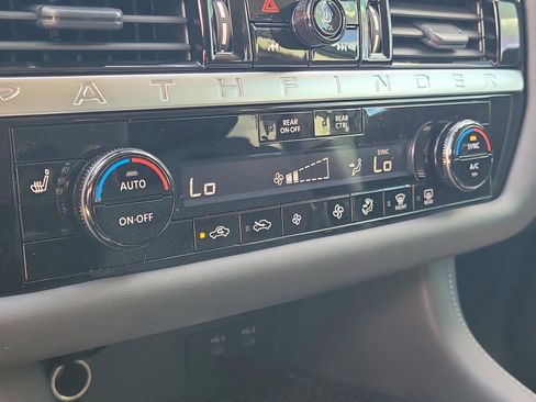 New 2026 Nissan Pathfinder SV image 29