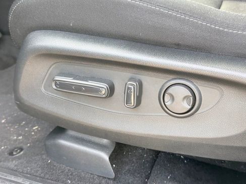 Used 2025 Honda CR-V EX image 24