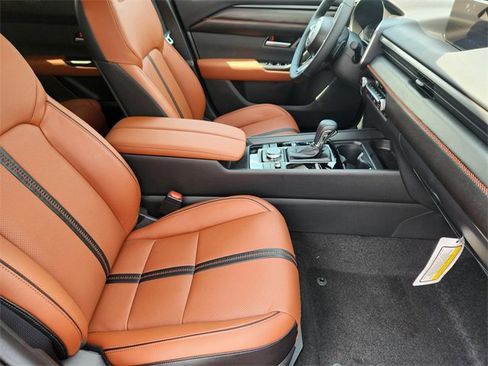 New 2025 MAZDA CX-50 Meridian Edition w/ Apex Package image 16