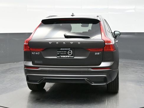 Used 2025 Volvo XC60 B5 Plus AWD/4WD image 6