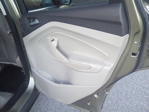 Used 2013 Ford Escape SE image 31