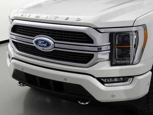 Used 2023 Ford F150 Limited image 6