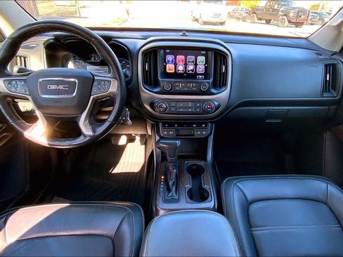 Used 2017 GMC Canyon Denali image 14