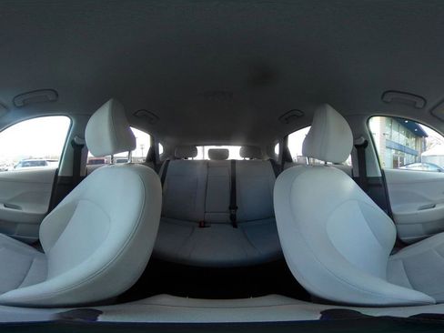 Used 2025 Hyundai Kona SEL image 42