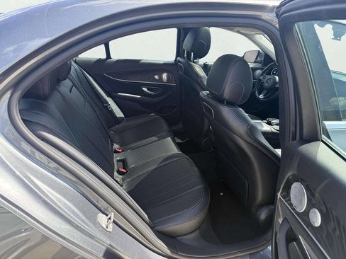 Used 2018 Mercedes-Benz E 300 4MATIC image 13