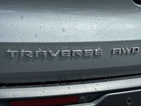 New 2026 Chevrolet Traverse LT w/ Driver Confidence Package AWD/4WD image 26