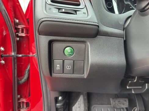 Used 2017 Honda HR-V EX-L image 13