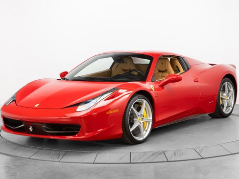 Used 2014 Ferrari 458 Spider RWD image 12