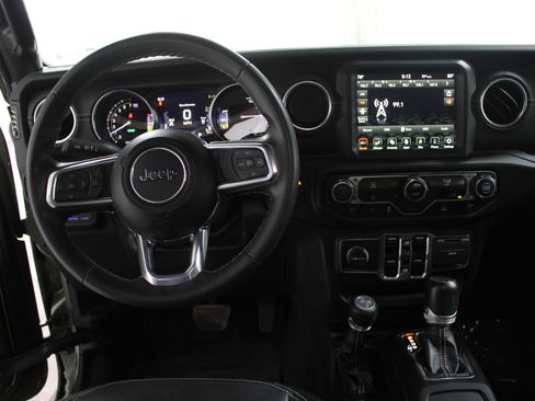 Used 2023 Jeep Wrangler Sahara image 2