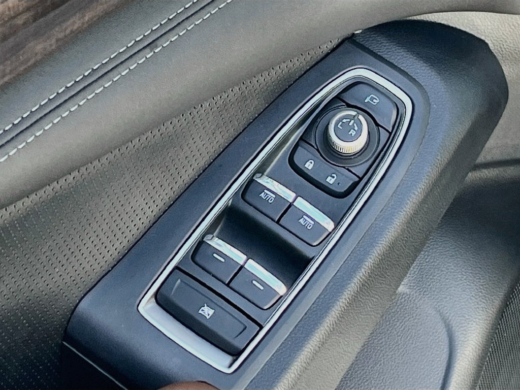 Used 2026 Subaru Ascent Touring AWD/4WD image 18