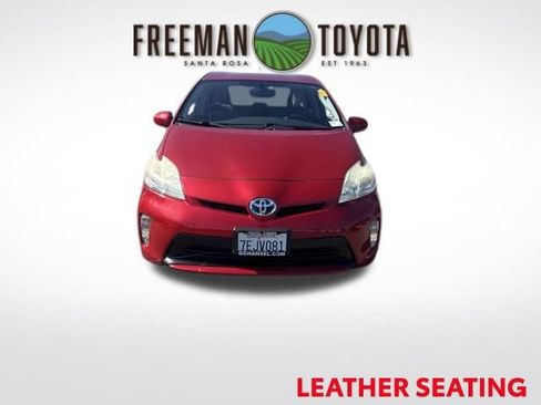 Used 2014 Toyota Prius Four FWD image 3