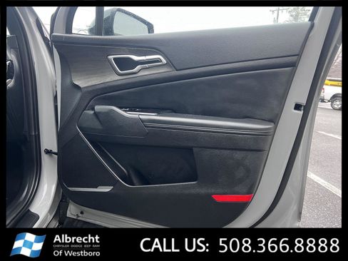 Used 2024 Kia Sportage X-Line w/ X-Line Premium Package image 21