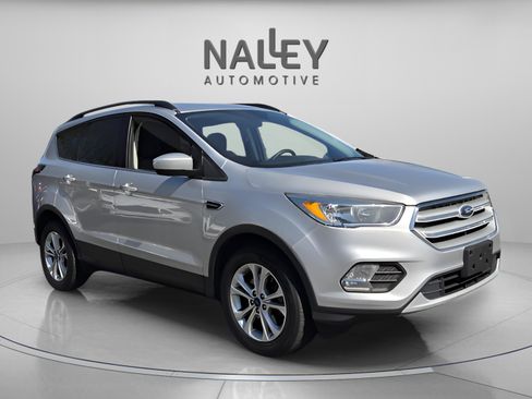 Used 2018 Ford Escape SE image 8