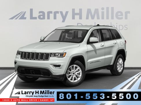 Used 2022 Jeep Grand Cherokee Laredo X AWD/4WD image 1