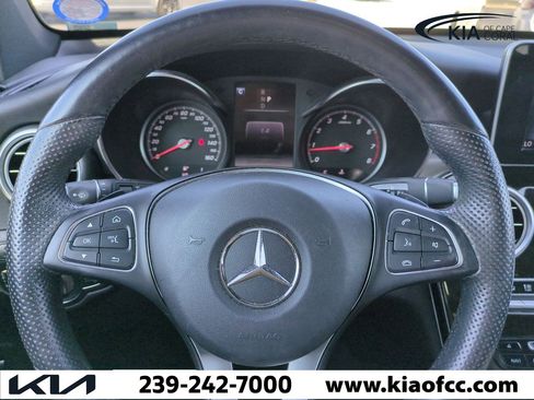 Used 2018 Mercedes-Benz GLC 300 4MATIC image 27