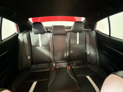 Used 2025 Toyota Camry SE FWD image 32