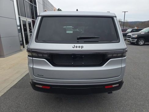 New 2026 Jeep Grand Wagoneer Limited image 5