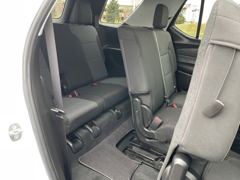 Used 2018 Chevrolet Traverse LT AWD/4WD image 30