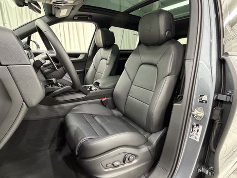 New 2026 Porsche Cayenne E-Hybrid image 32