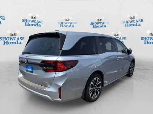 New 2026 Honda Odyssey Elite image 3