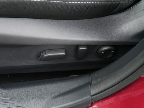 Certified 2025 Subaru Outback Premium image 19