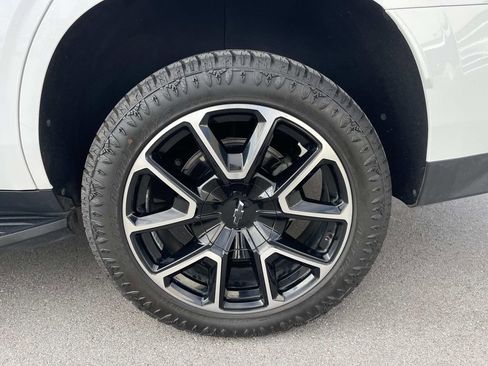 Used 2023 Chevrolet Tahoe RST image 11