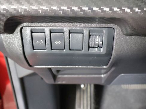 Used 2025 Subaru Ascent Premium AWD/4WD image 34