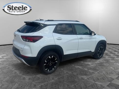 Used 2023 Chevrolet TrailBlazer LT FWD image 5