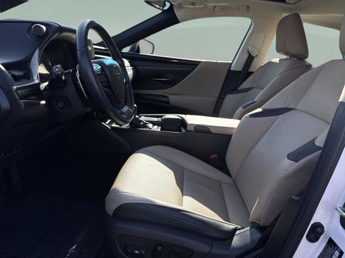 Used 2019 Lexus ES 350 F Sport image 10