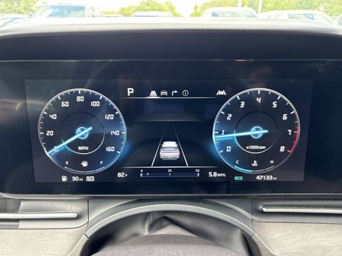 Used 2023 Kia Carnival SX FWD image 20