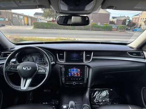 Used 2021 INFINITI QX50 Luxe AWD/4WD image 10