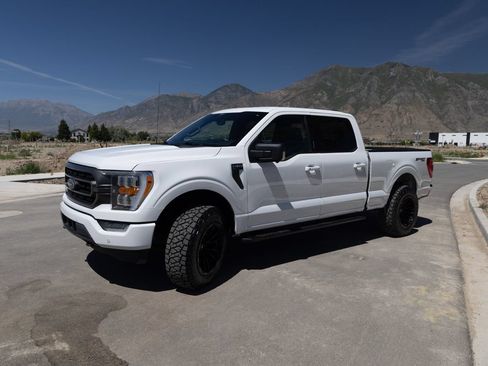 Used 2021 Ford F150 XLT w/ Equipment Group 302A High AWD/4WD image 5