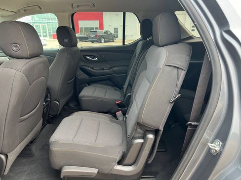 Certified 2021 Chevrolet Traverse LT AWD/4WD image 5