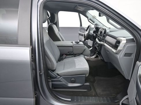 Used 2022 Ford F150 XLT AWD/4WD image 35