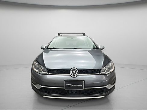 Used 2017 Volkswagen Golf Alltrack SE AWD/4WD image 8