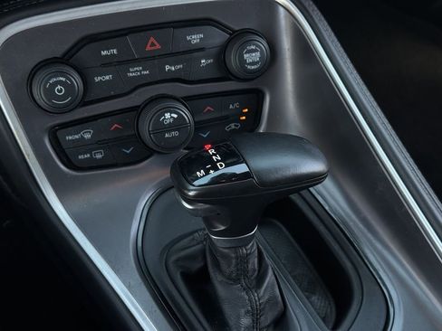 Used 2020 Dodge Challenger R/T w/ Performance Handling Group RWD image 19