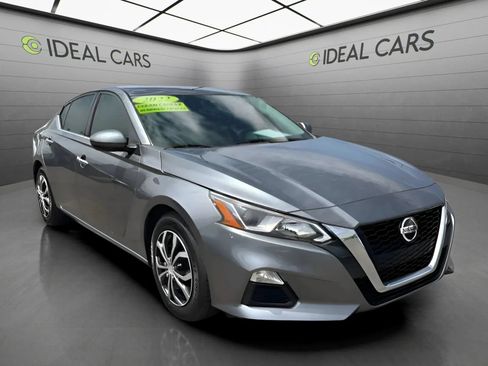 Used 2022 Nissan Altima 2.5 S FWD image 3
