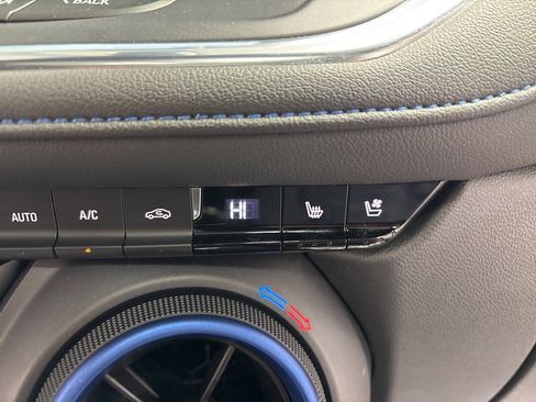 Used 2023 Chevrolet Blazer RS w/ Driver Confidence II Package image 25