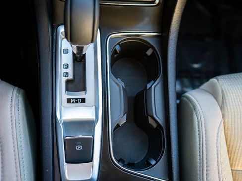 Certified 2025 Subaru Ascent Premium image 37