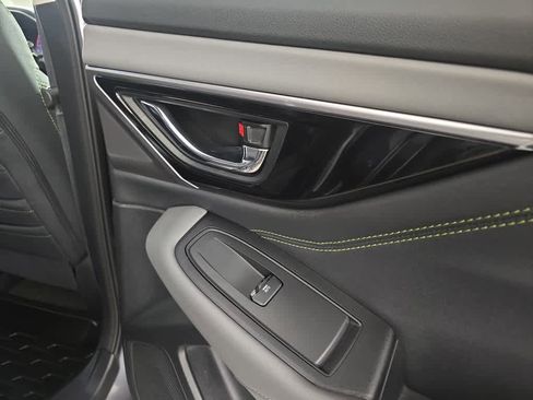 Used 2025 Subaru Outback Onyx Edition image 14