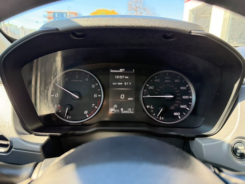 Used 2024 Subaru Crosstrek 2.0i Premium AWD/4WD image 32