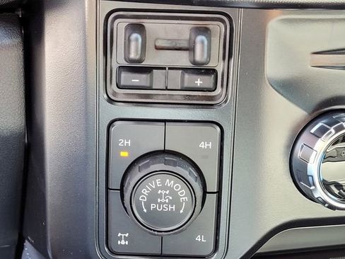 New 2026 Ford F250 Platinum AWD/4WD image 21